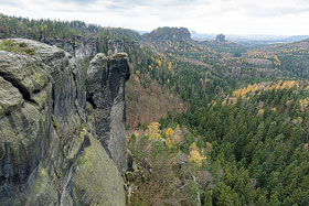 Elbsandsteingebirge im Herbst